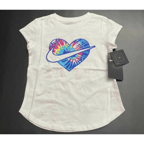 NWT Nike Tie Dye Athletic Set Girls Size 5 - Picture 2 of 3
